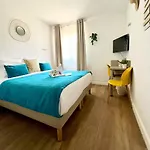 L'escapade Szálloda 3*