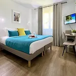 L'escapade 3*