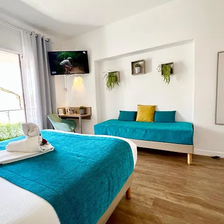 L'escapade 3* Ле-Лаванду