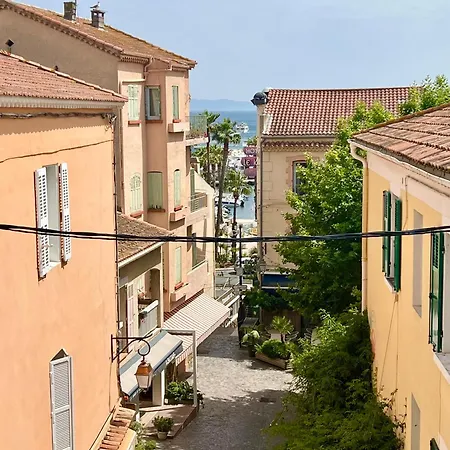 L'escapade Отель